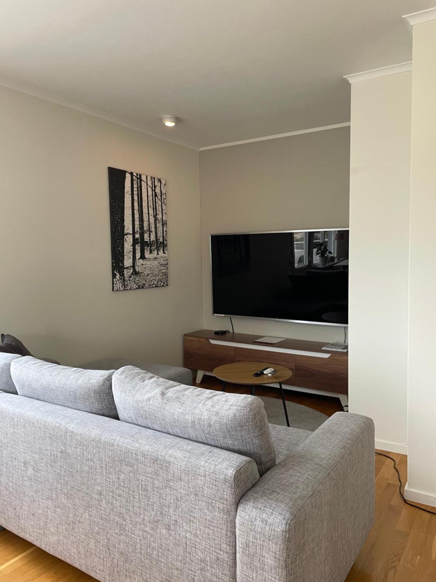 Annies Hus - Very Nice 2 Bedroom Apt Top Floor Strömstad Екстериор снимка